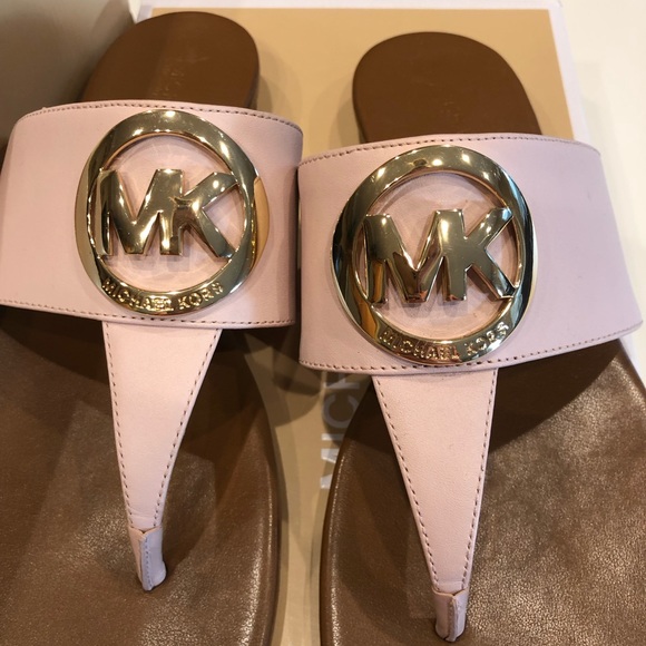 Michael Kors Sandals - Picture 5 of 9